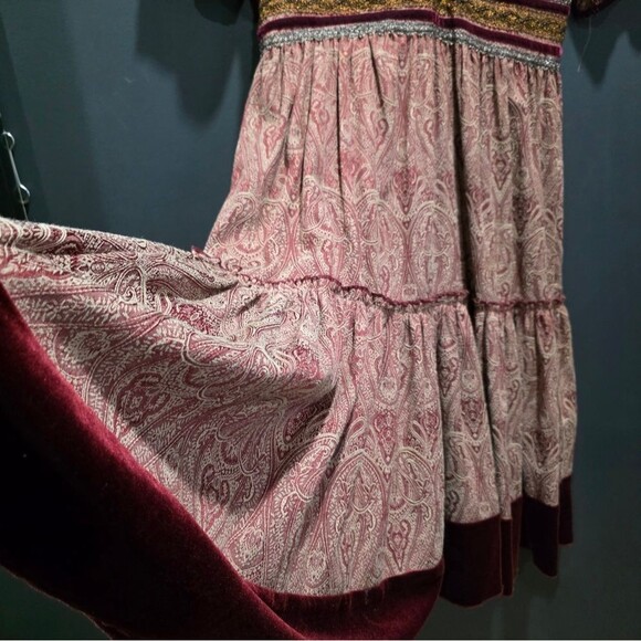 Akira Short Velour Trim Paisley Print Dark Romantic Renaissance Peasant Dress  M - Picture 4 of 12